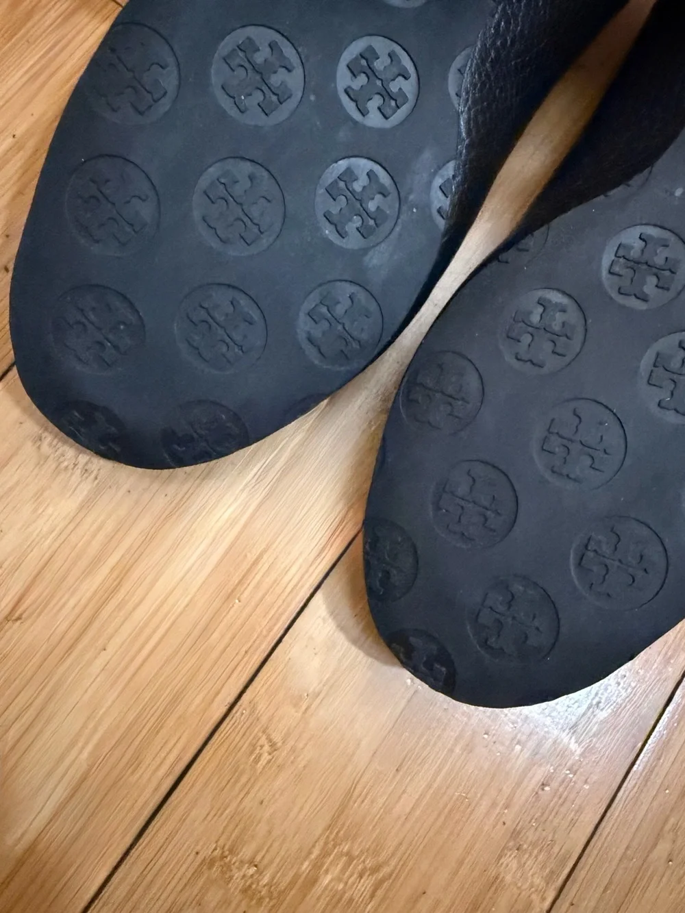 Tory Burch Reva Ballet Flats Classic Pebbled Black Size 8.5